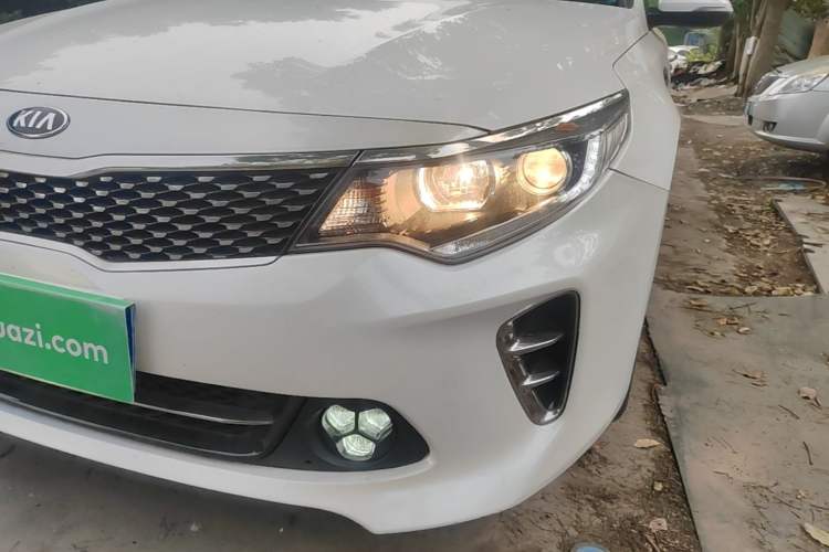Used Kia K5 2016 1.6T Automatic LUX Left Front Headlight