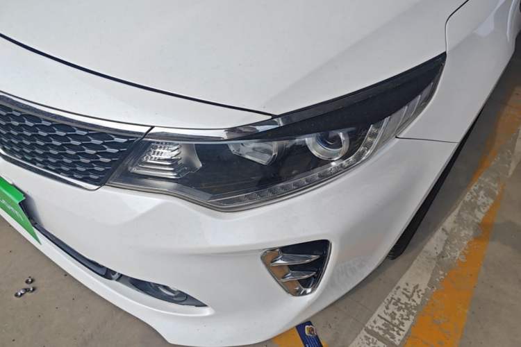 Used Kia K5 2016 1.6T Automatic LUX Left Front Headlight