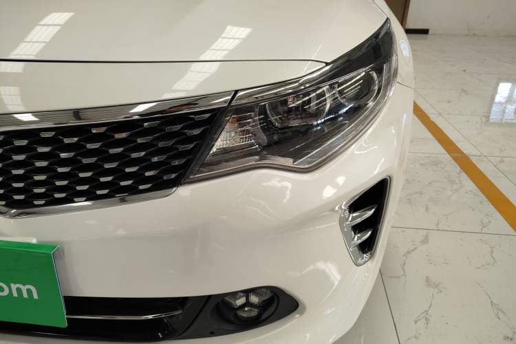 Used Kia K5 2016 1.6T Automatic LUX Left Front Headlight