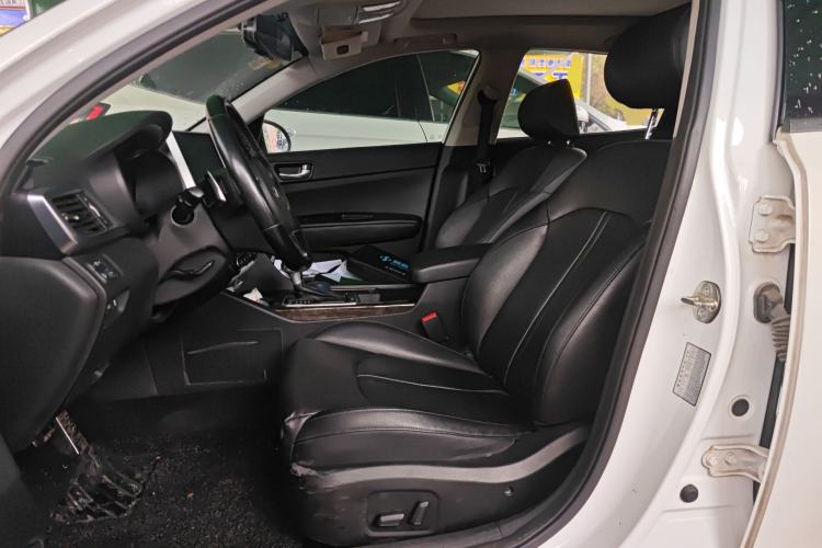 Used Kia K5 2016 1.6T Automatic LUX Left Front Seat