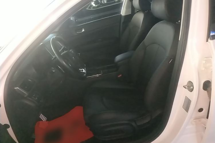Used Kia K5 2016 1.6T Automatic LUX Left Front Seat