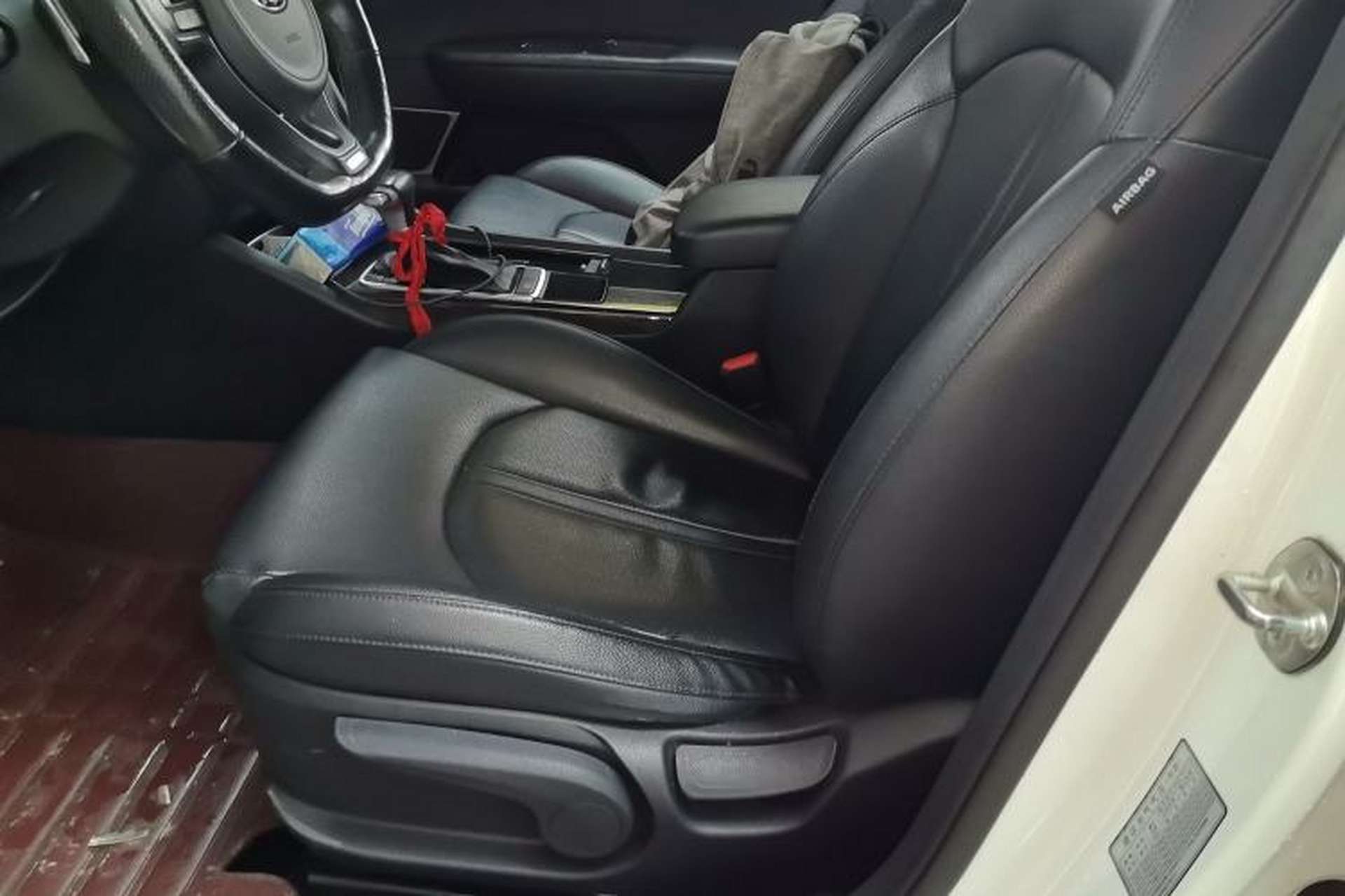 Used Kia K5 2016 1.6T Automatic LUX Left Front Seat