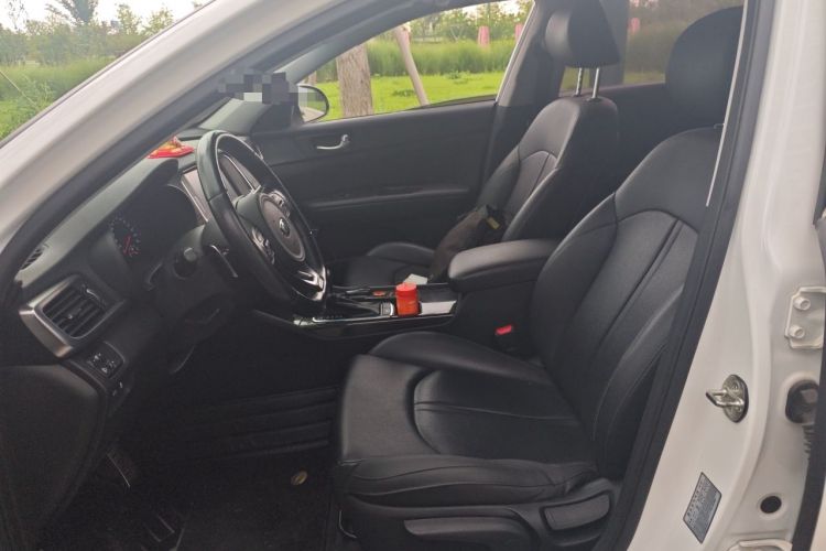Used Kia K5 2016 1.6T Automatic LUX Left Front Seat