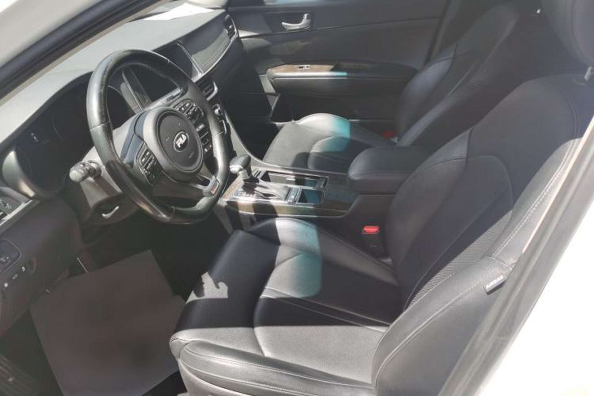 Used Kia K5 2016 1.6T Automatic LUX Left Front Seat