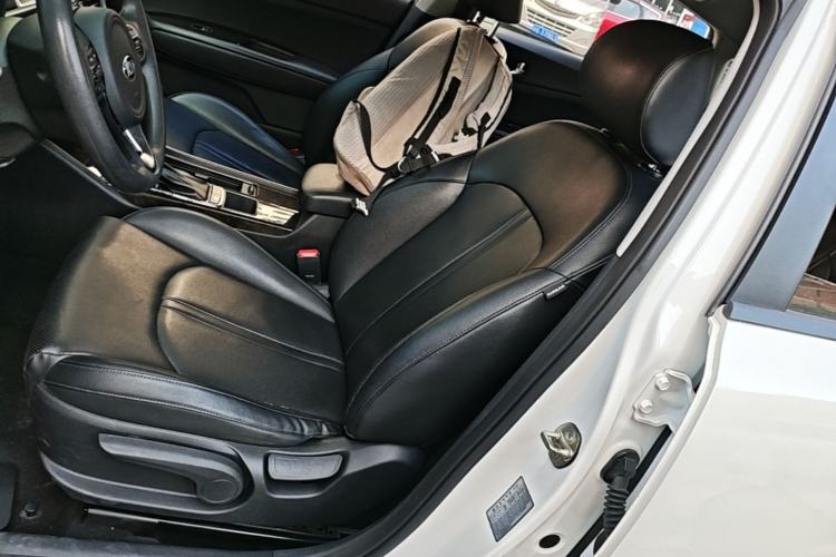 Used Kia K5 2016 2.0L Automatic GLS Left Front Seat