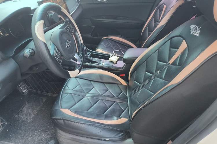 Used Kia K5 2016 2.0L Automatic LUX Left Front Seat