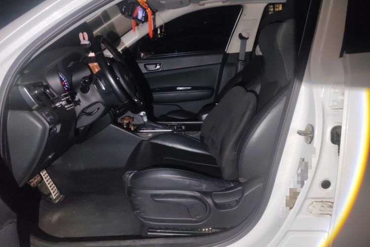 Used Kia K5 2016 1.6T Automatic LUX Left Front Seat