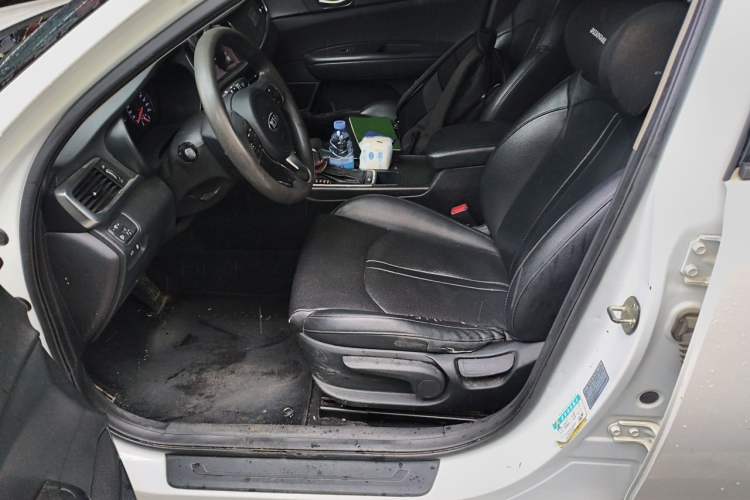 Used Kia K5 2016 2.0L Hybrid GLS Left Front Seat