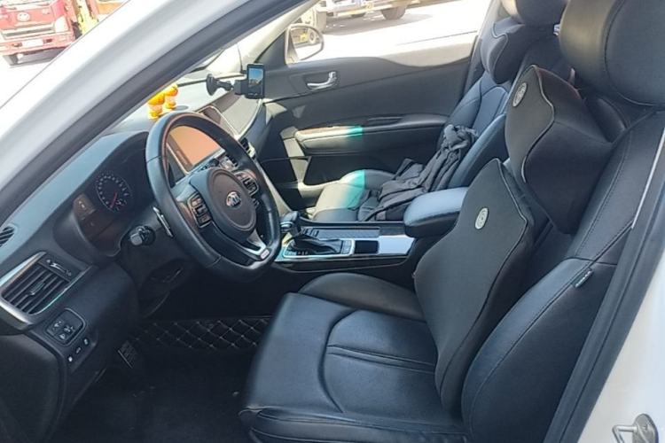 Used Kia K5 2016 1.6T Automatic LUX Left Front Seat