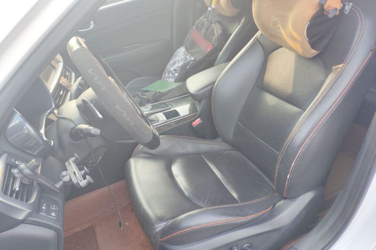 Used Kia K5 2016 1.6T Automatic LUX Left Front Seat