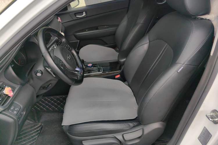 Used Kia K5 2016 1.6T Automatic LUX Left Front Seat