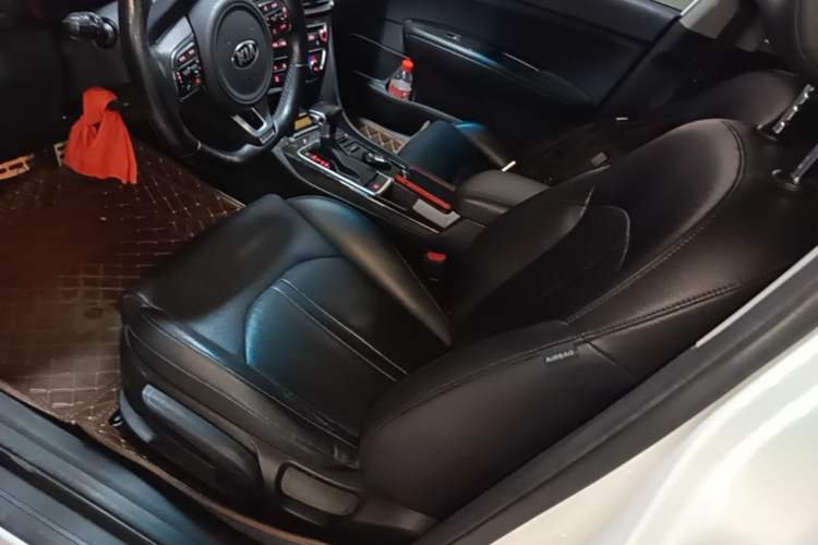 Used Kia K5 2016 1.6T Automatic LUX Left Front Seat