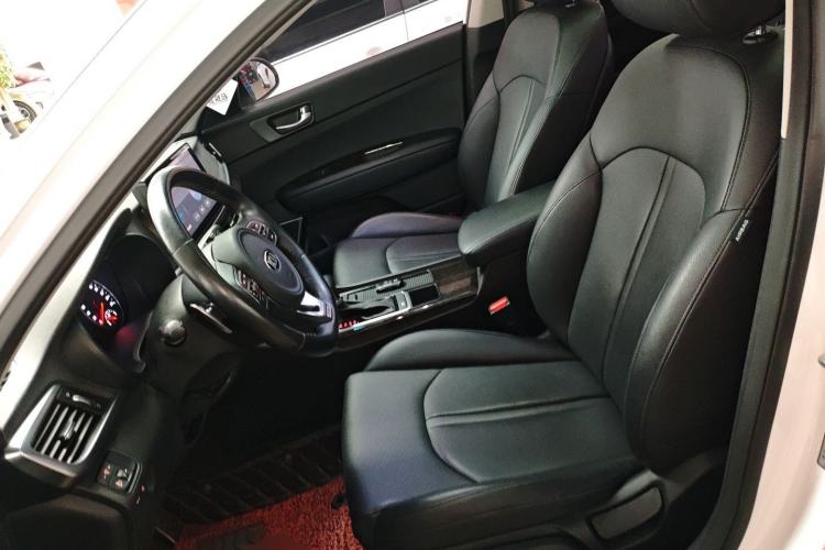Used Kia K5 2016 1.6T Automatic LUX Left Front Seat