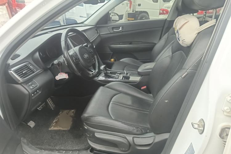 Used Kia K5 2016 1.6T Automatic LUX Left Front Seat