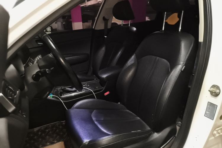 Used Kia K5 2016 2.0L Automatic LUX Left Front Seat