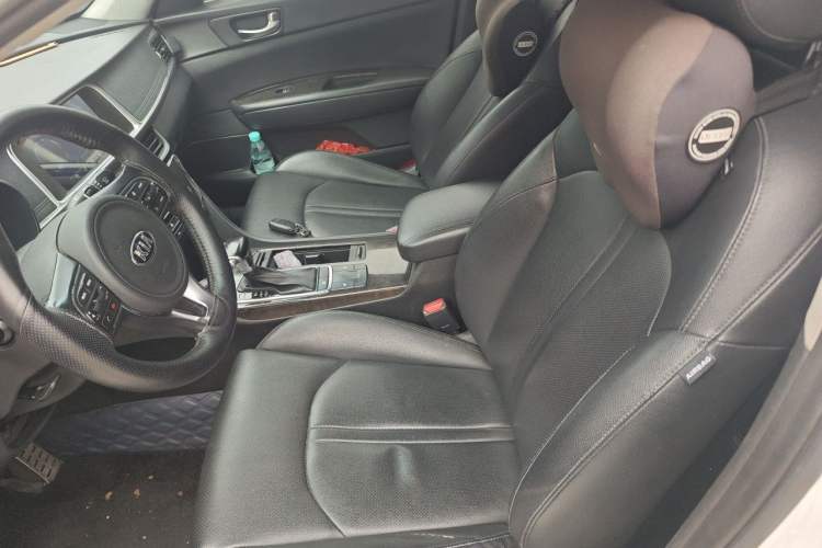 Used Kia K5 2016 2.0L Automatic LUX Left Front Seat