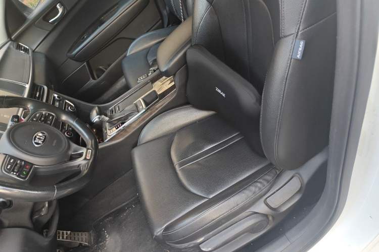 Used Kia K5 2016 1.6T Automatic LUX Left Front Seat
