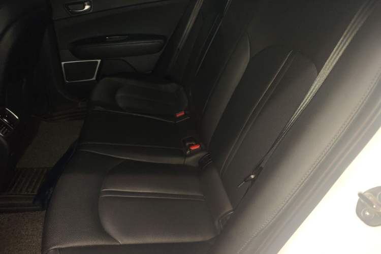 Used Kia K5 2016 2.0L Automatic LUX Left Rear Seat