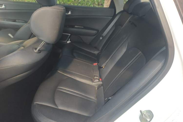 Used Kia K5 2016 1.6T Automatic LUX Left Rear Seat