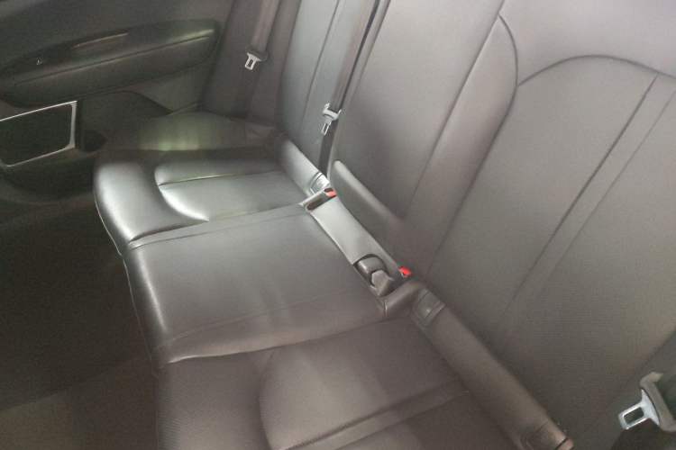 Used Kia K5 2016 1.6T Automatic LUX Left Rear Seat