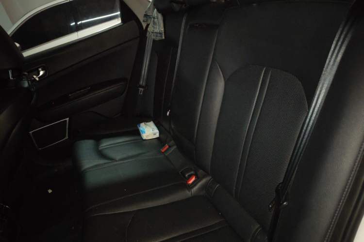 Used Kia K5 2016 2.0L Automatic LUX Left Rear Seat