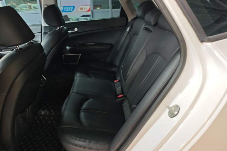 Used Kia K5 2016 2.0L Automatic GLS Left Rear Seat