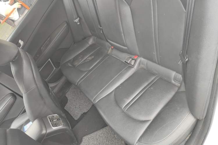 Used Kia K5 2016 1.6T Automatic LUX Left Rear Seat