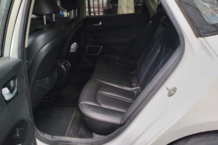 Used Kia K5 2016 2.0L Hybrid GLS Left Rear Seat