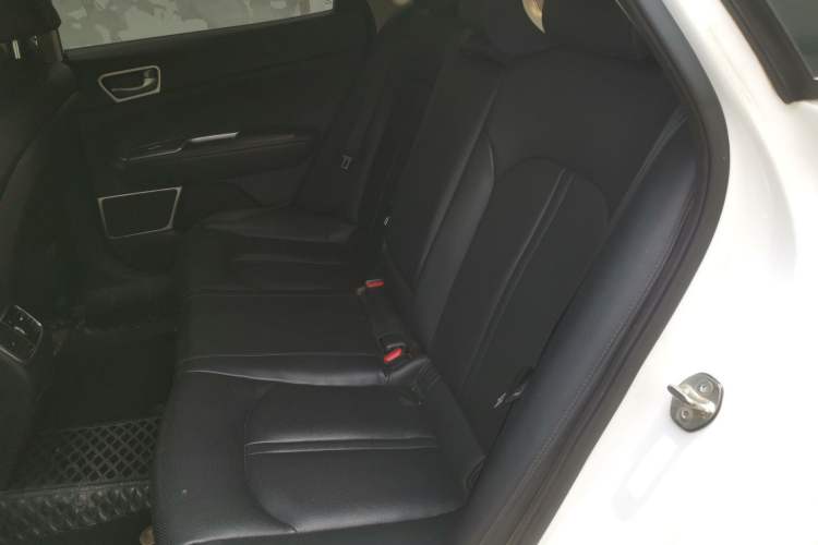 Used Kia K5 2016 2.0L Automatic LUX Left Rear Seat