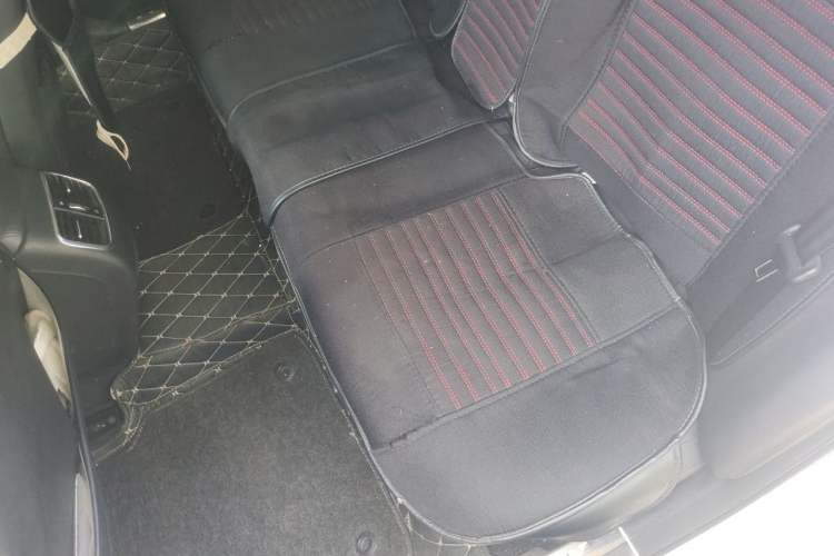 Used Kia K5 2016 1.6T Automatic LUX Left Rear Seat