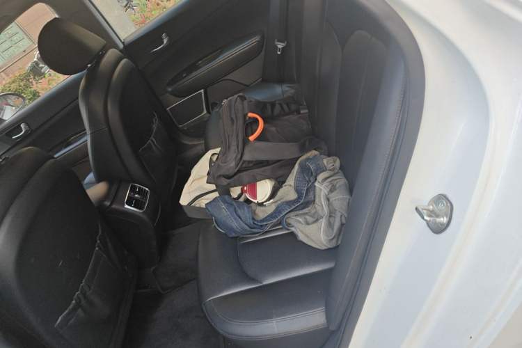 Used Kia K5 2016 1.6T Automatic LUX Left Rear Seat