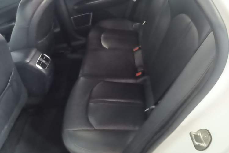 Used Kia K5 2016 1.6T Automatic LUX Left Rear Seat