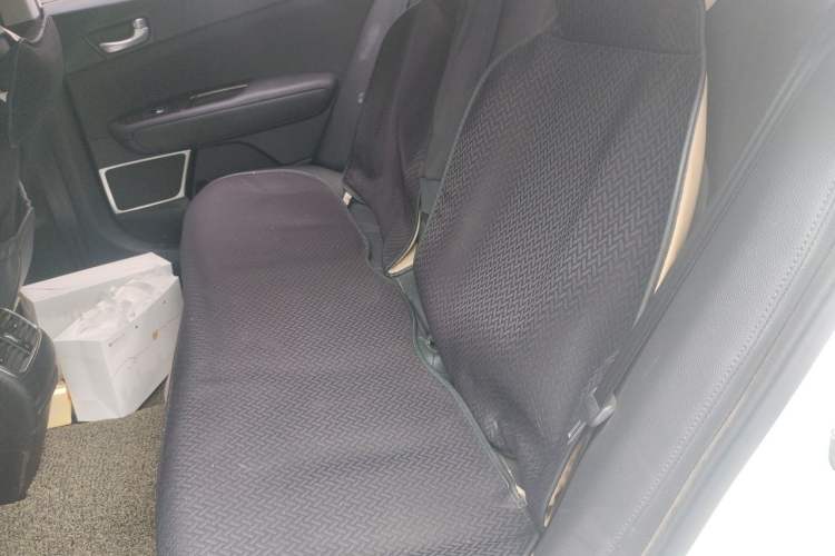 Used Kia K5 2016 1.6T Automatic LUX Left Rear Seat