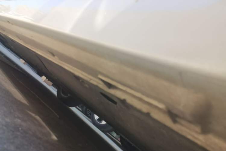 Used Kia K5 2016 1.6T Automatic LUX Left Side Sill