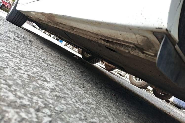 Used Kia K5 2016 2.0L Automatic GLS Left Side Sill