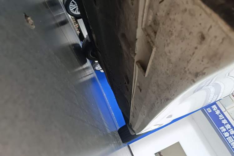 Used Kia K5 2016 1.6T Automatic LUX Left Side Sill