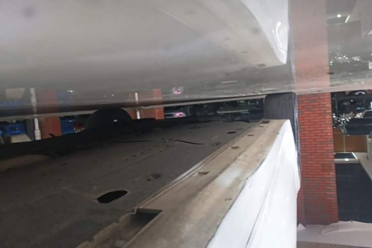 Used Kia K5 2016 1.6T Automatic LUX Left Side Sill