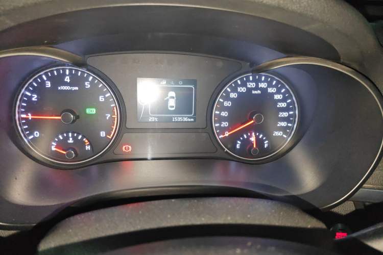 Used Kia K5 2016 1.6T Automatic LUX Odometer Close Up
