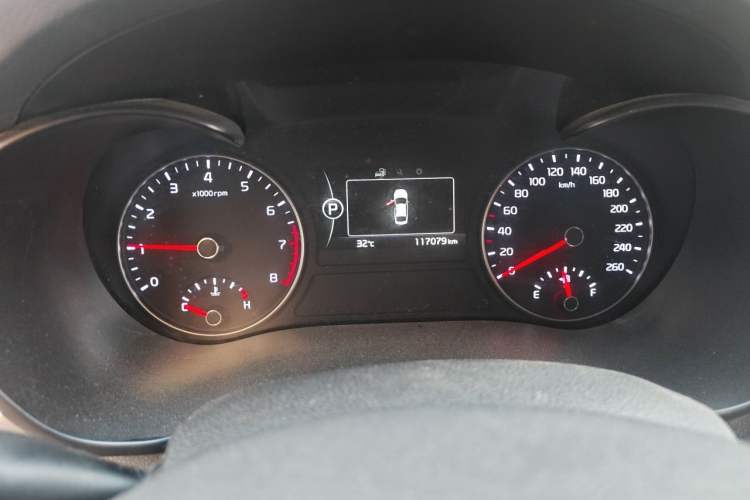 Used Kia K5 2016 2.0L Automatic LUX Odometer Close Up