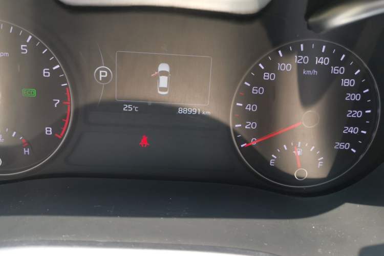 Used Kia K5 2016 2.0L Automatic LUX Odometer Close Up