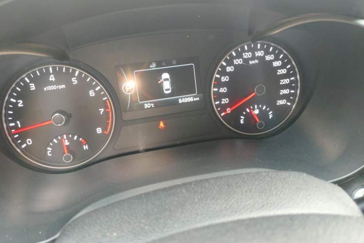 Used Kia K5 2016 2.0L Automatic LUX Odometer Close Up