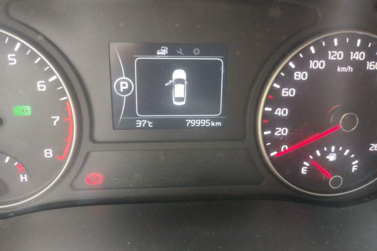 Used Kia K5 2016 1.6T Automatic LUX Odometer Close Up