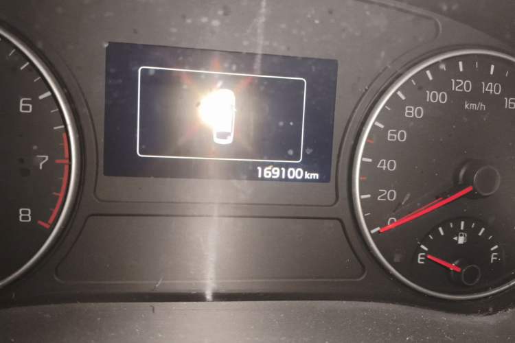 Used Kia K5 2016 2.0L Automatic LUX Odometer Close Up