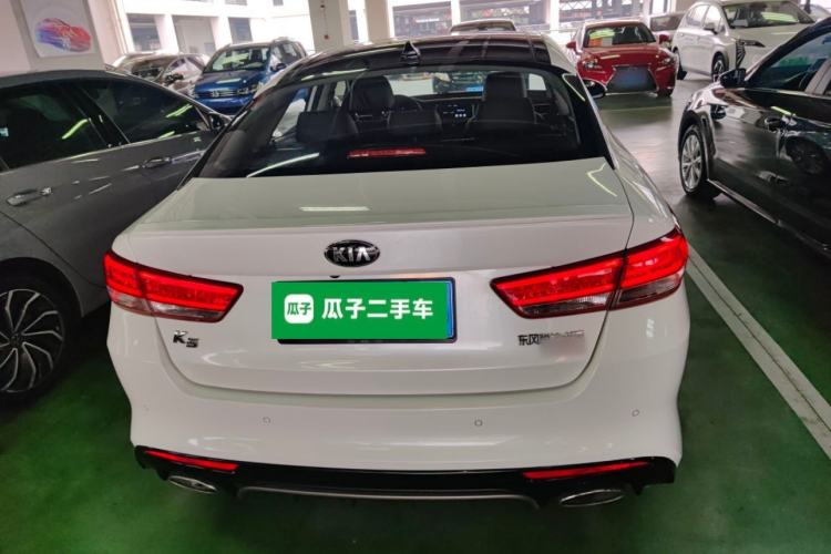Used Kia K5 2016 1.6T Automatic LUX Rear
