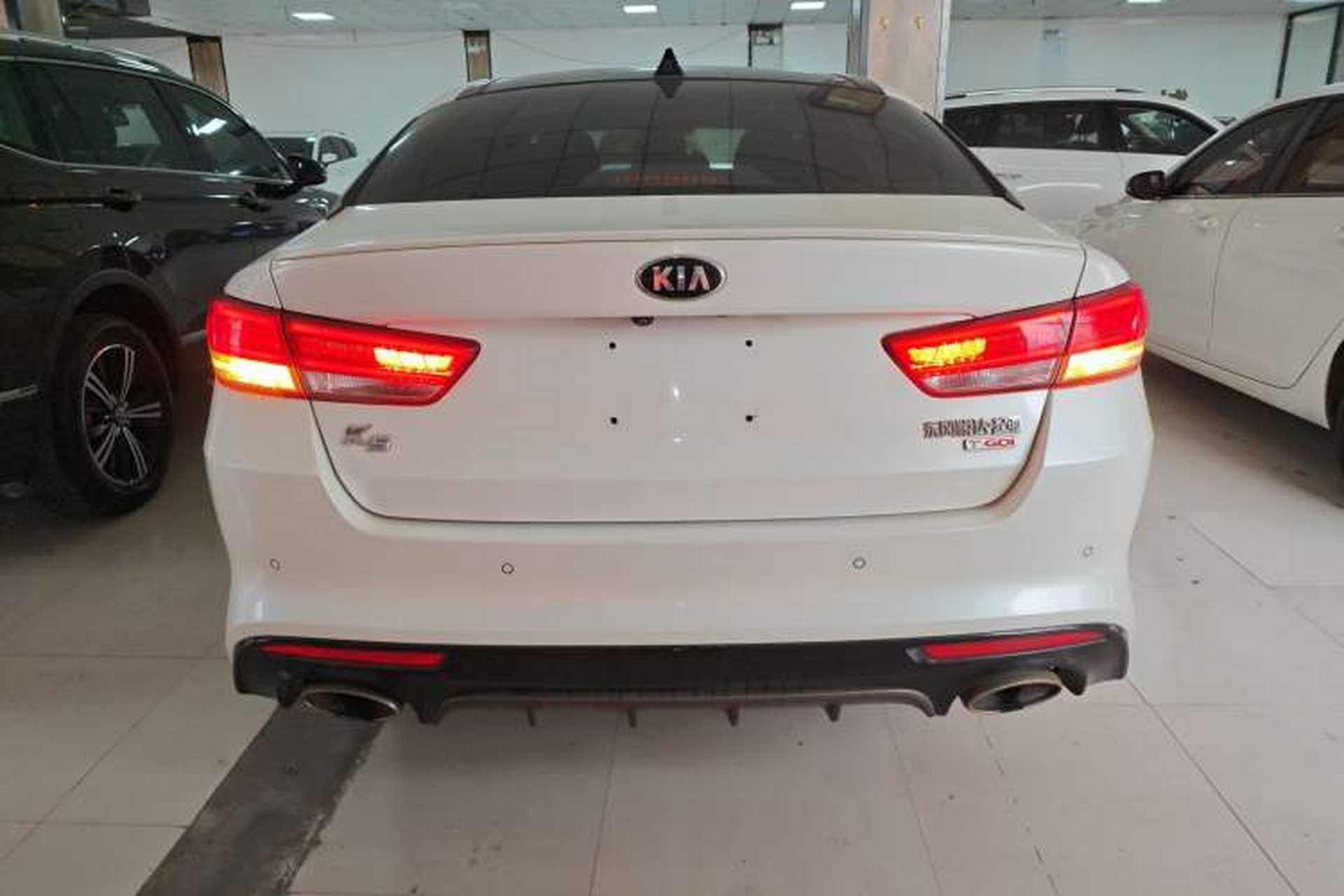 Used Kia K5 2016 1.6T Automatic LUX Rear