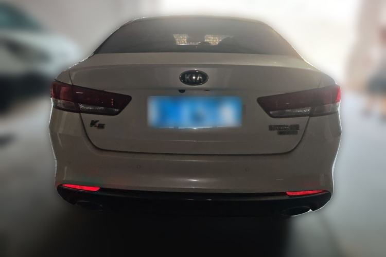 Used Kia K5 2016 2.0L Automatic LUX Rear