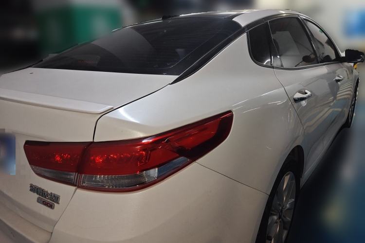 Used Kia K5 2016 1.6T Automatic LUX Rear