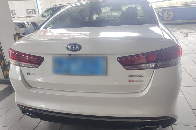 Used Kia K5 2016 2.0L Automatic LUX Rear
