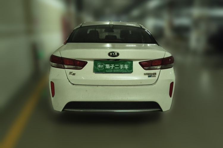 Used Kia K5 2016 2.0L Hybrid GLS Rear