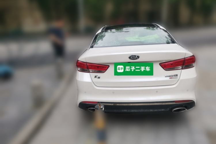 Used Kia K5 2016 2.0L Automatic LUX Rear